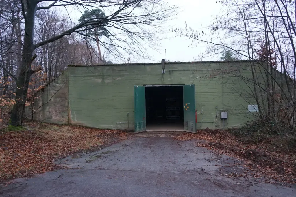 Bunker Einfahrt